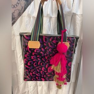 CONSUELA Classic Tote -PEBBLES